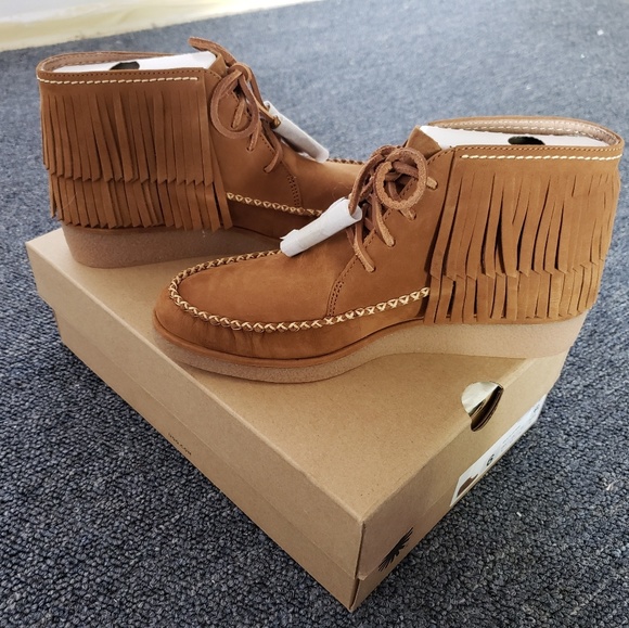 UGG Shoes - 💗 NIB 💖 UGG Chestnut Brown Fringe Wedge Moccasin